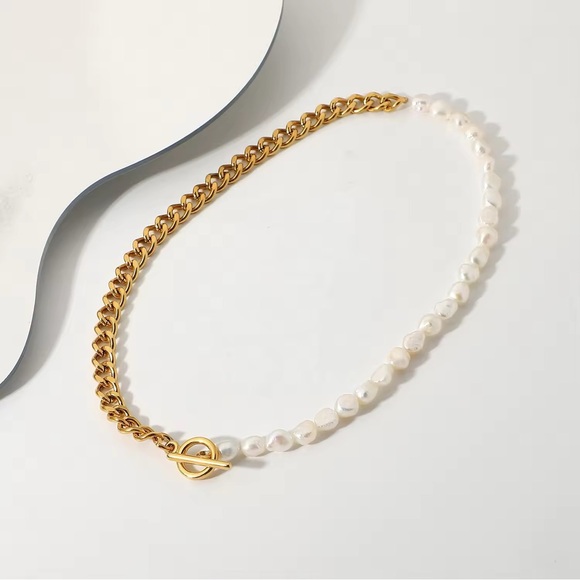 18K Gold Plated Freshwater Pearl Chain Necklace - Picture 2 of 6